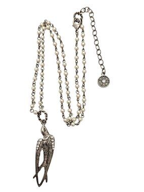 Sweet Romance Faux Pearl Necklace Rhinestone Bird Swift Pendant J646